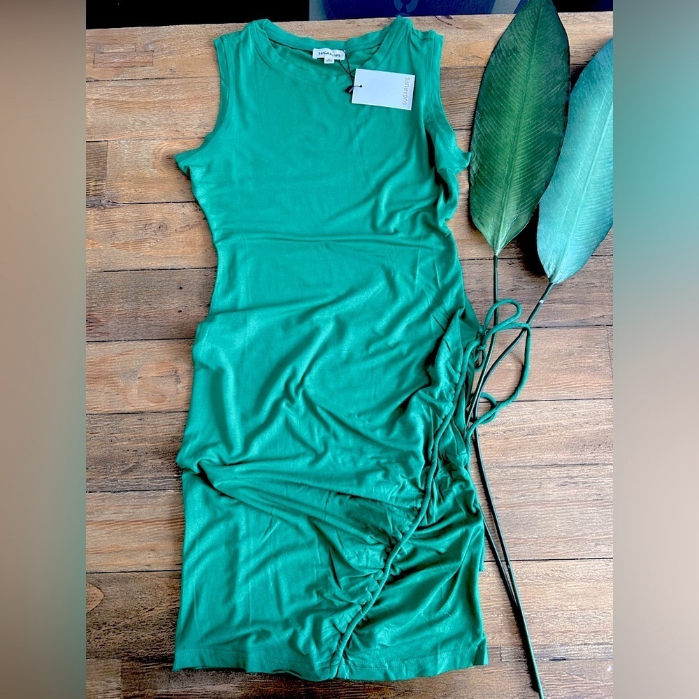 SUGARLIPS green bodycon dress - Picture 3 of 9